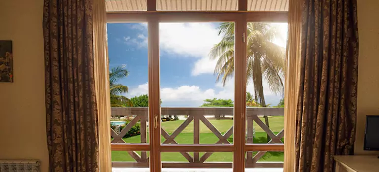 Residential Garden Window Enclosure Repair in Ocoee, FL