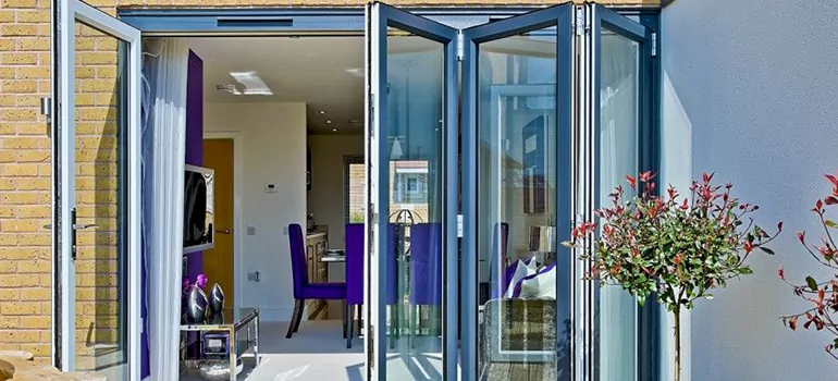 Commercial Door Glass Repair in Ocoee, FL